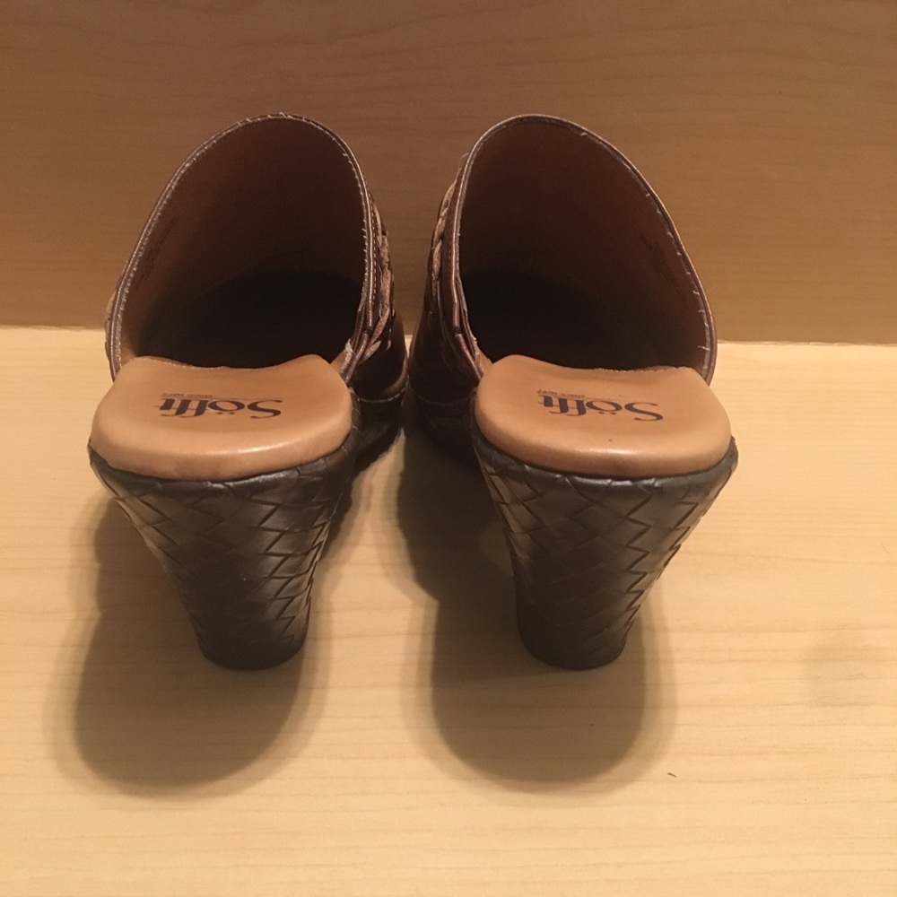 Sofft brown leather mules sz 8.5 - Picture 3 of 6